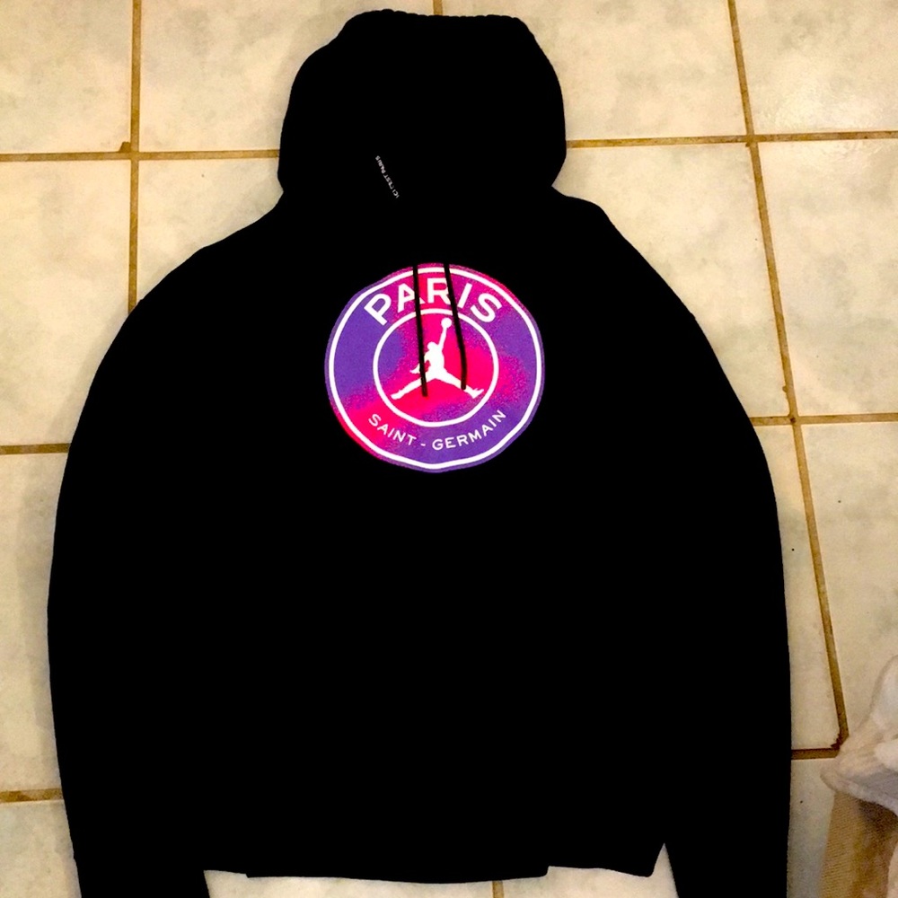 Mens Jordan Paris Saint Germain hoodie large!!!! Pre worn in great condition!